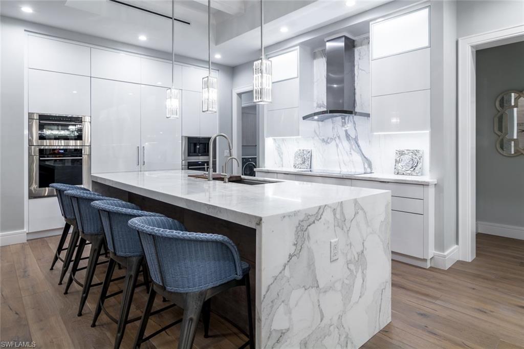 PARK SHORE - Residential