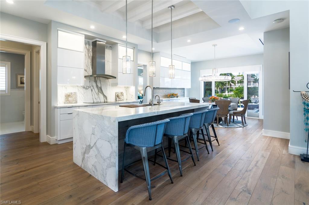 PARK SHORE - Residential