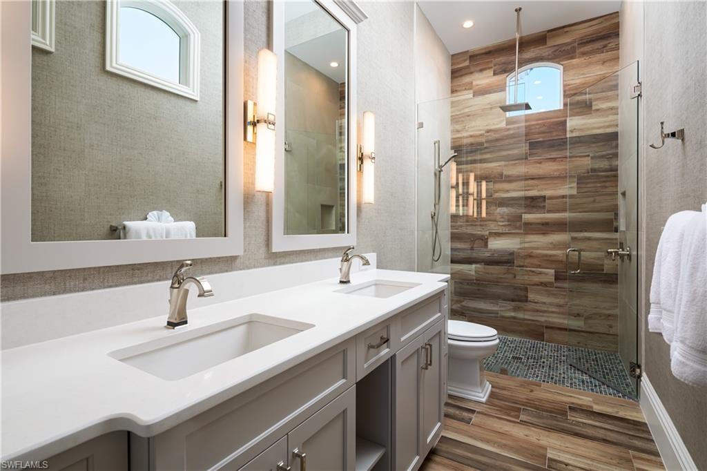 SOUTHPORT ON THE BAY - Residential