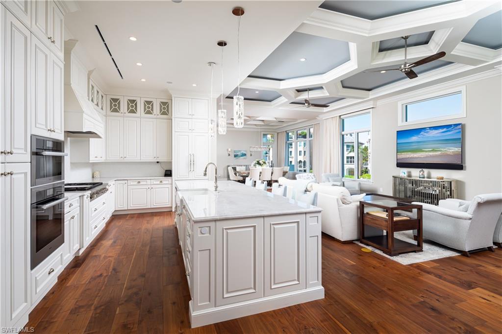 SOUTHPORT ON THE BAY - Residential