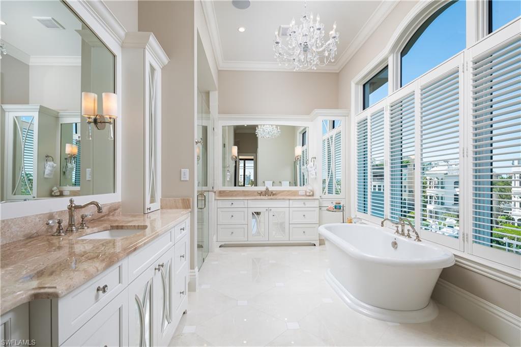 SOUTHPORT ON THE BAY - Residential