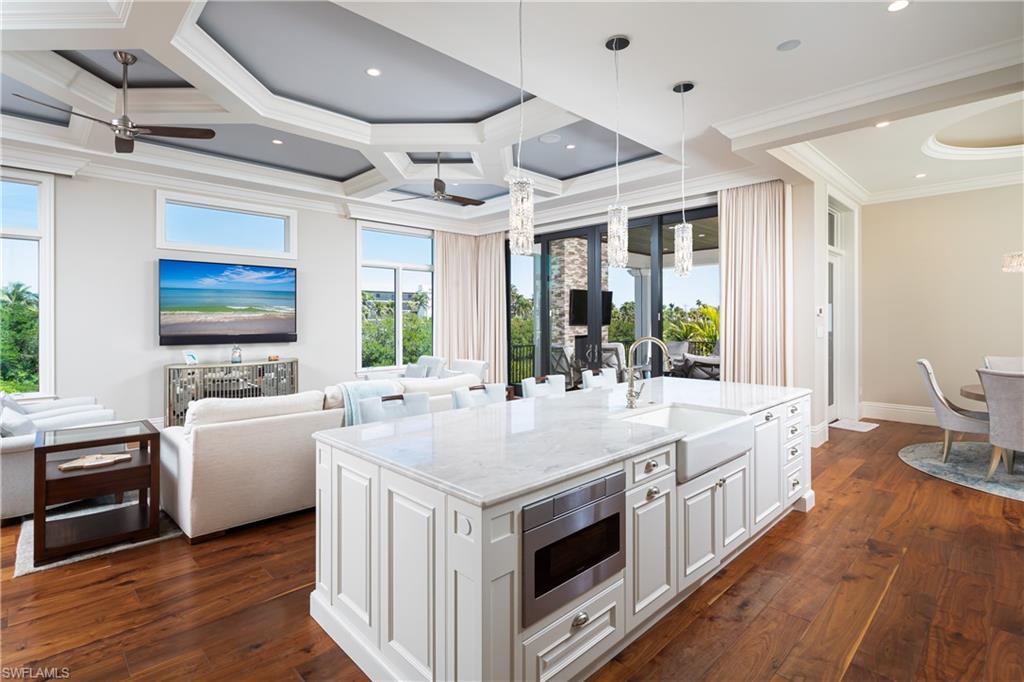 SOUTHPORT ON THE BAY - Residential