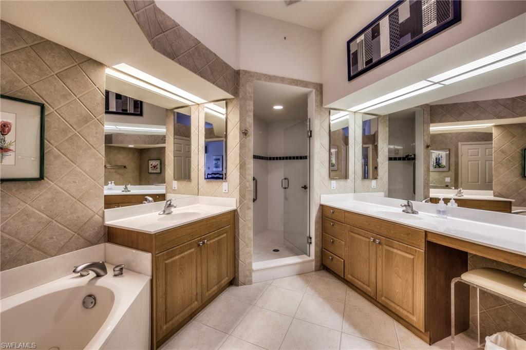 LIGHTHOUSE BAY - Residential