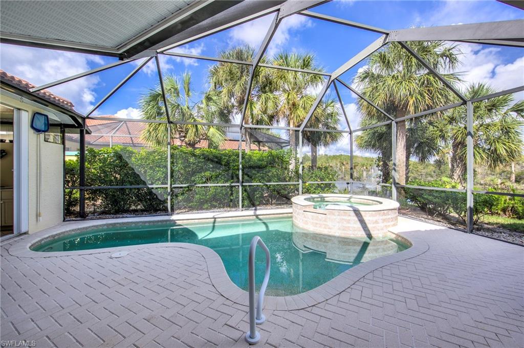 LIGHTHOUSE BAY - Residential