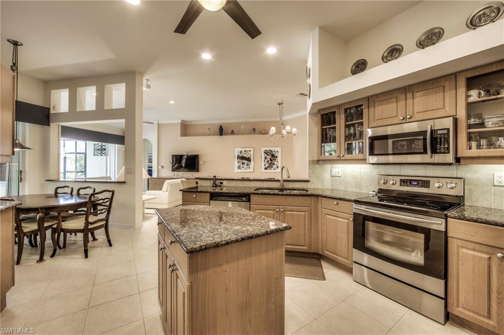 LIGHTHOUSE BAY - Residential