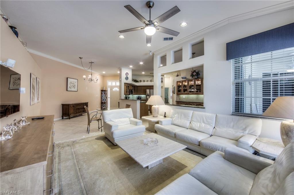 LIGHTHOUSE BAY - Residential