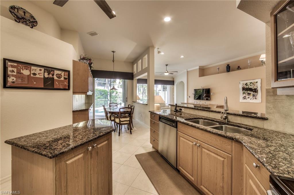 LIGHTHOUSE BAY - Residential