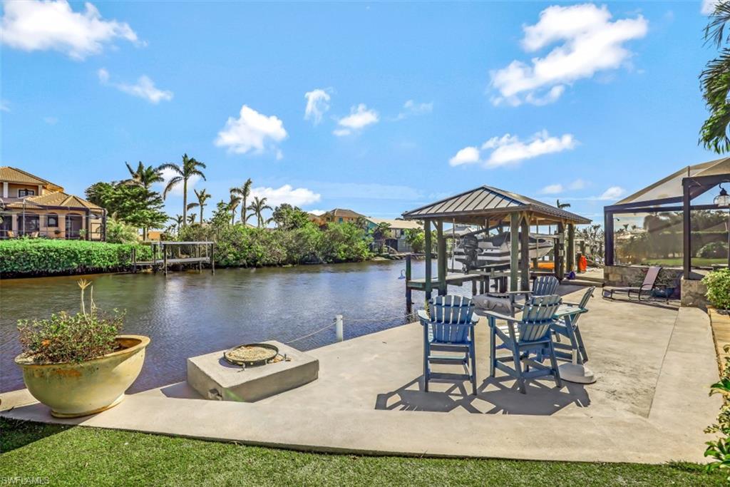 IMPERIAL SHORES - Residential