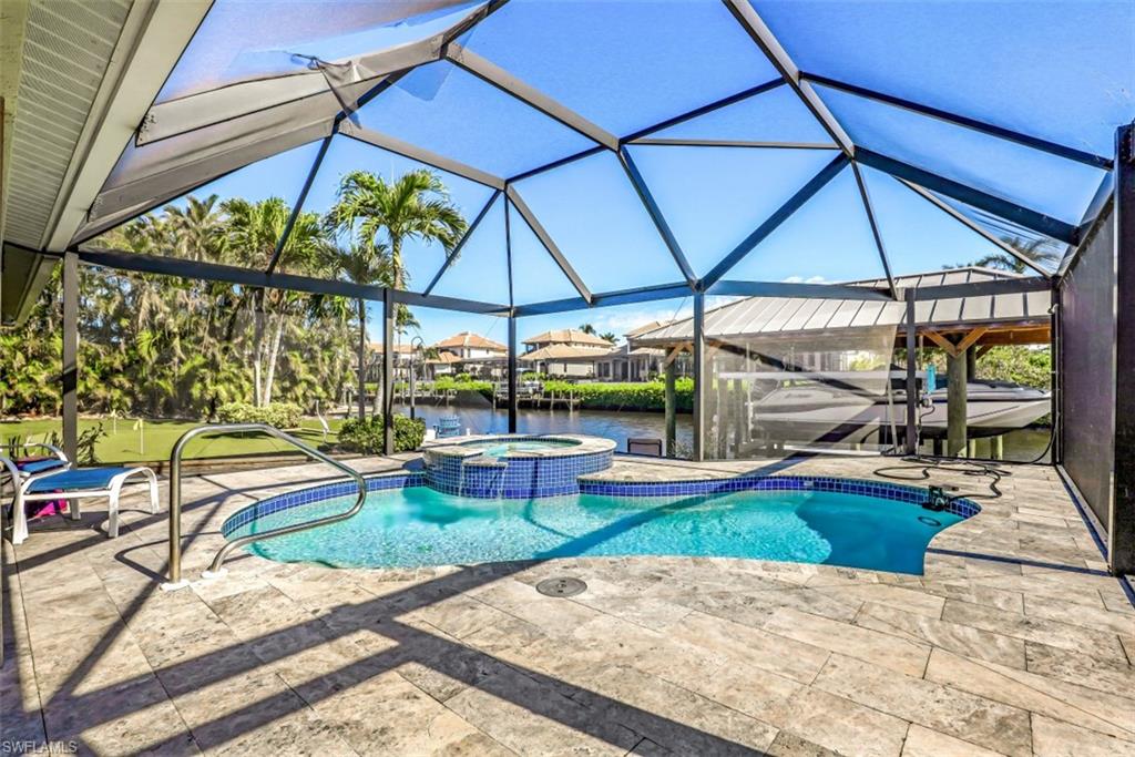 IMPERIAL SHORES - Residential