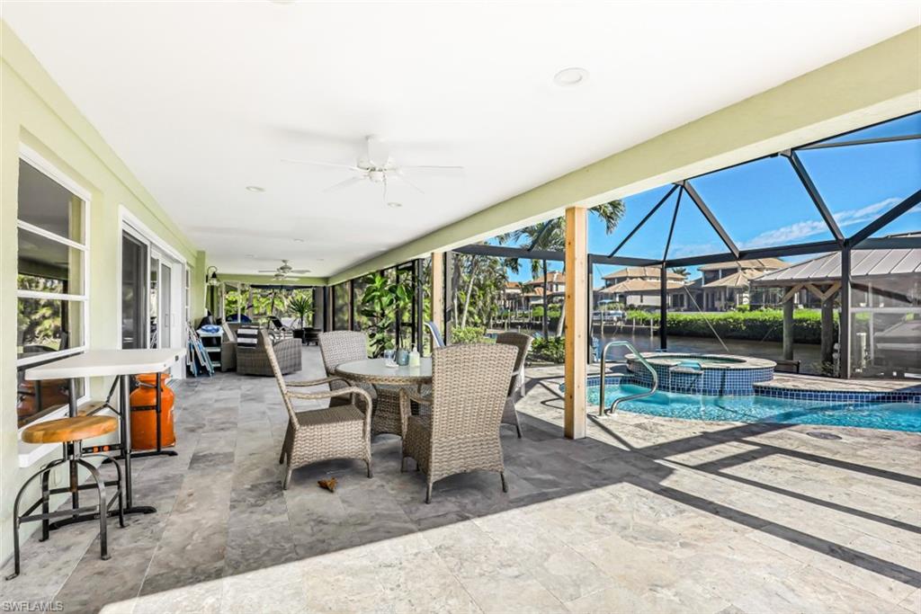 IMPERIAL SHORES - Residential