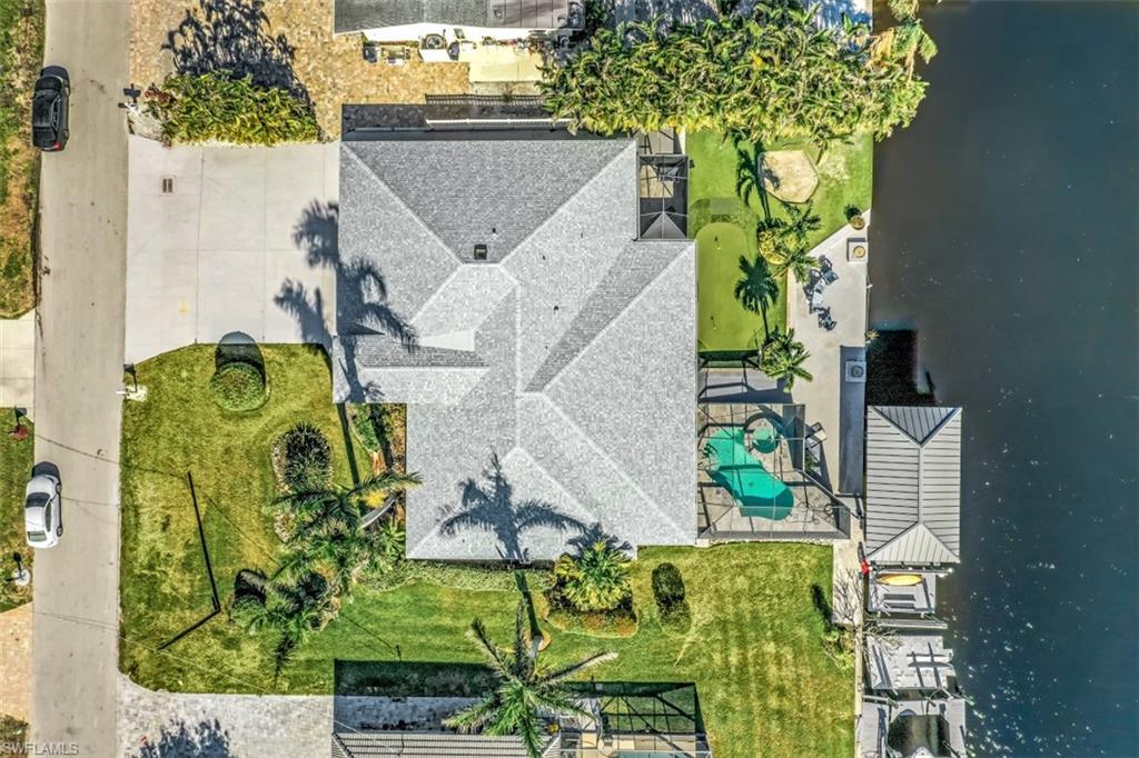 IMPERIAL SHORES - Residential