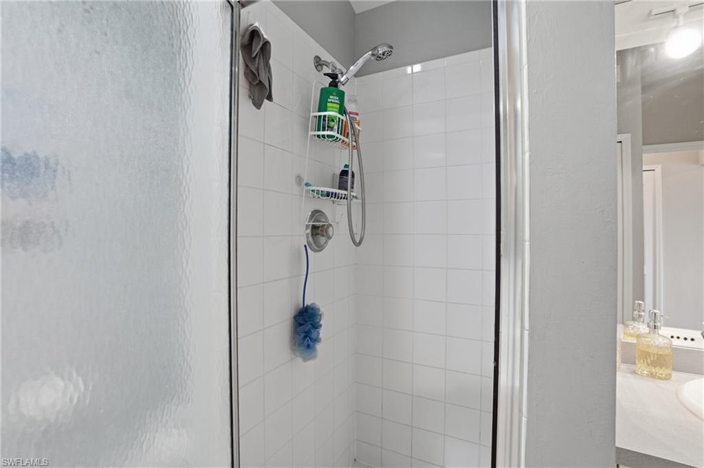 SUNSET LAKE CONDO - Residential
