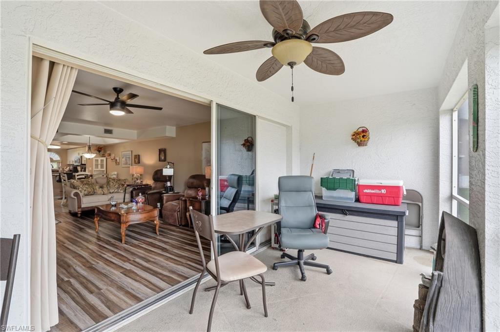 SUNSET LAKE CONDO - Residential