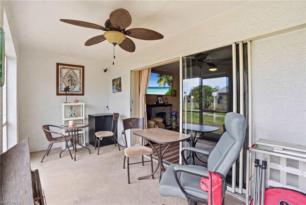 SUNSET LAKE CONDO - Residential