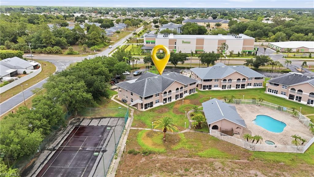 SUNSET LAKE CONDO - Residential