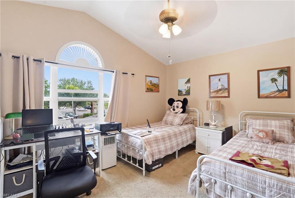 SUNSET LAKE CONDO - Residential