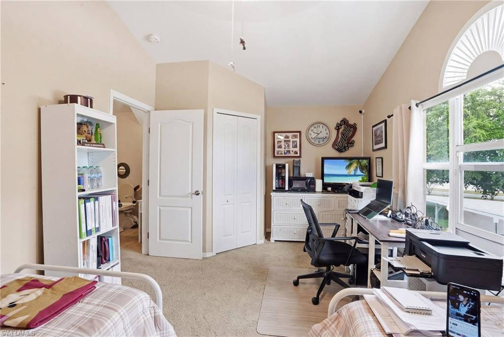 SUNSET LAKE CONDO - Residential