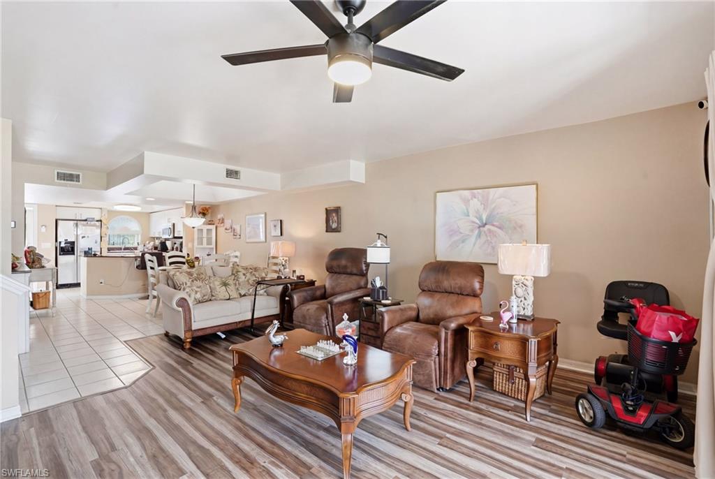 SUNSET LAKE CONDO - Residential