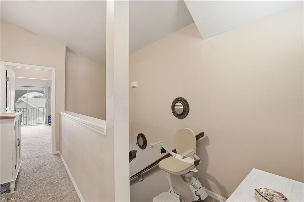 SUNSET LAKE CONDO - Residential