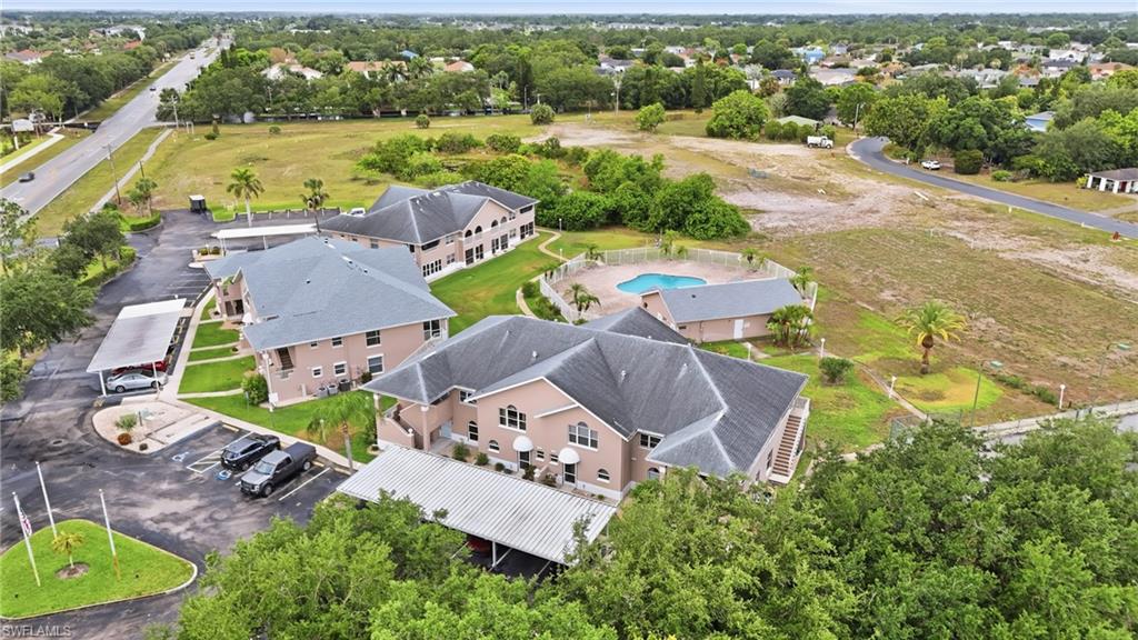 SUNSET LAKE CONDO - Residential