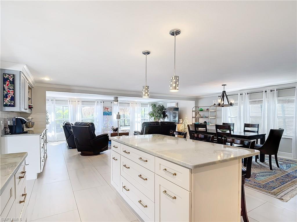 BAYSIDE ESTATES - Residential