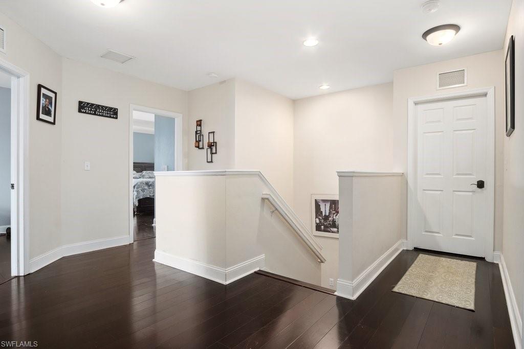 PROMENADE EAST - Residential