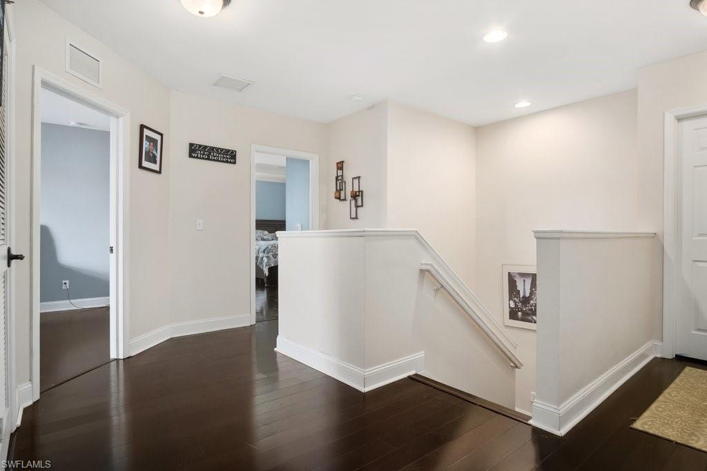 PROMENADE EAST - Residential