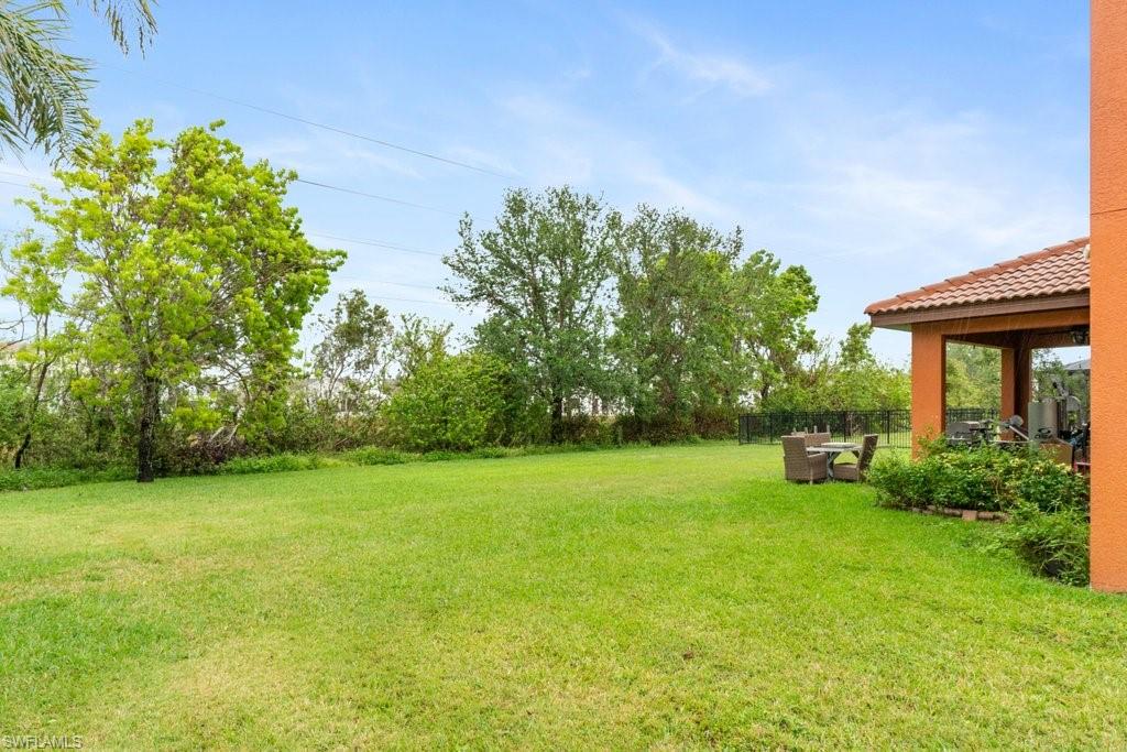 PROMENADE EAST - Residential