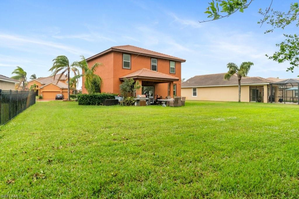 PROMENADE EAST - Residential