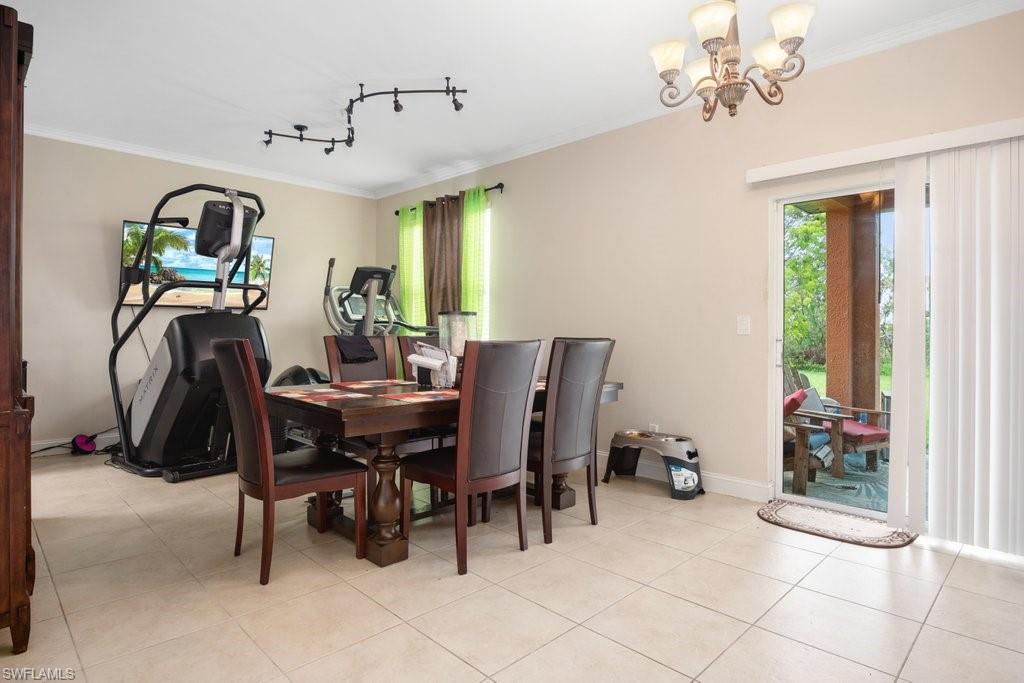 PROMENADE EAST - Residential