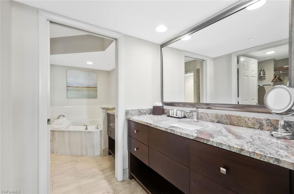 GULLWING BEACH RESORT - Residential