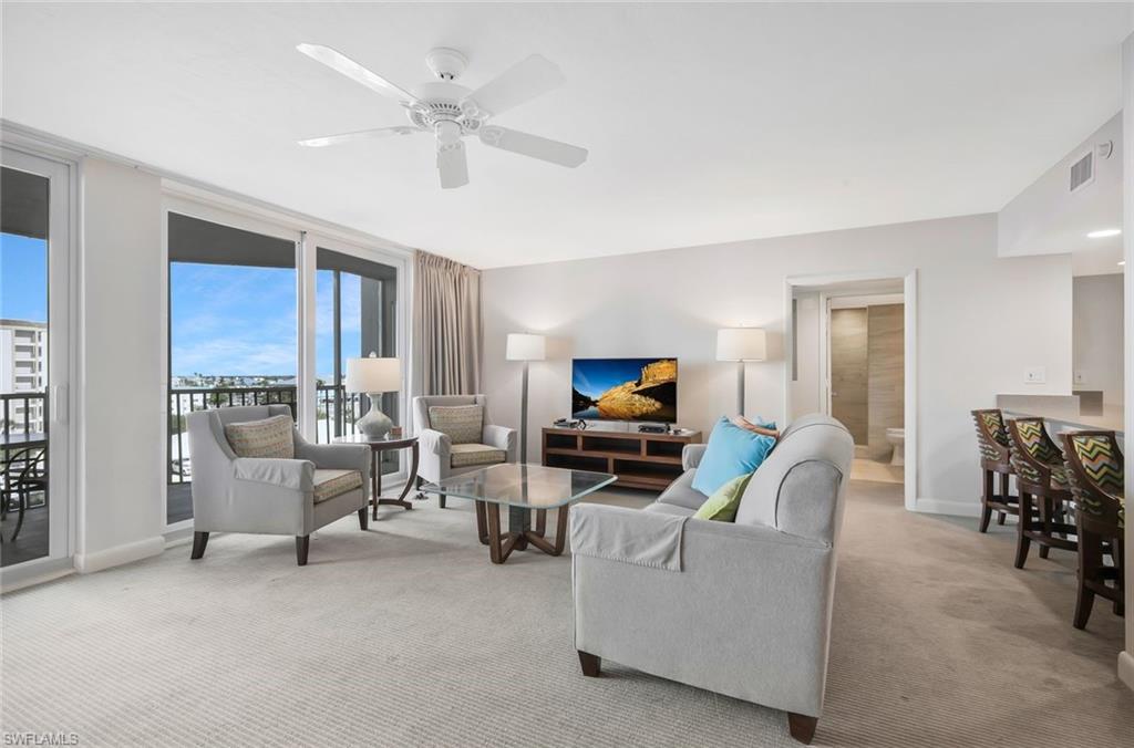 GULLWING BEACH RESORT - Residential