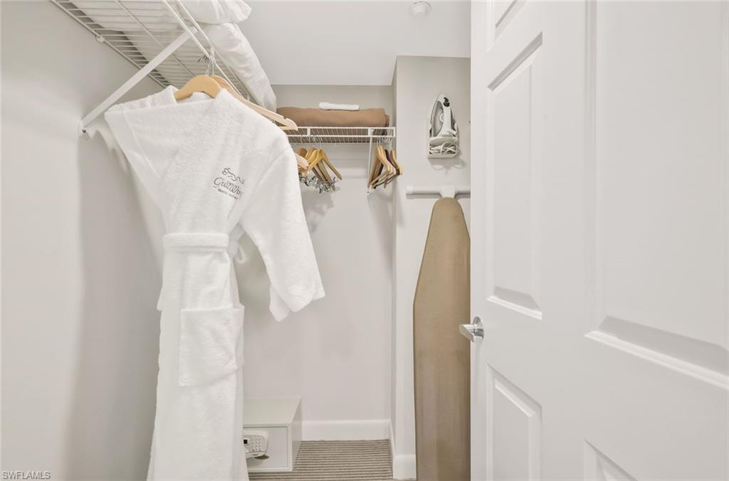 GULLWING BEACH RESORT - Residential