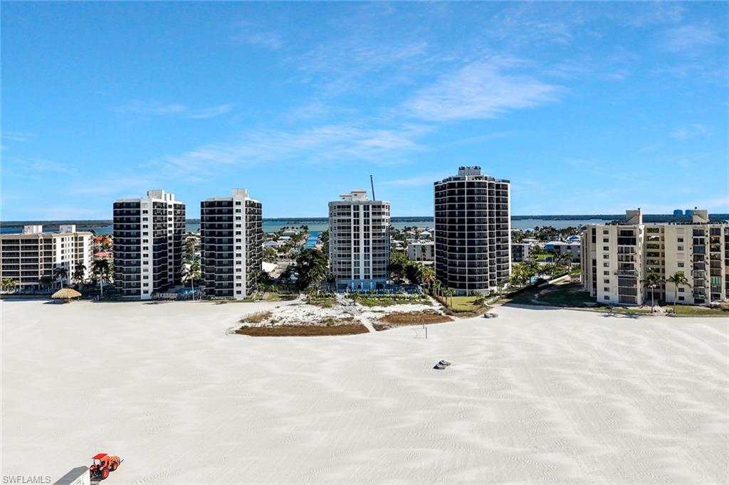 GULLWING BEACH RESORT - Residential