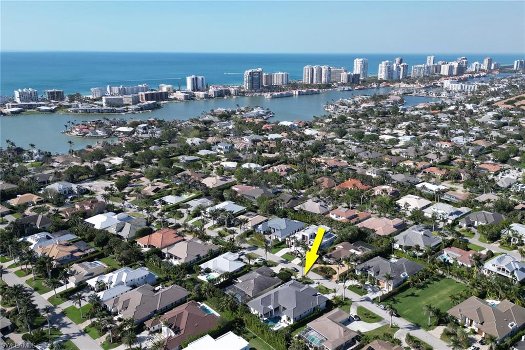 MOORINGS - Residential