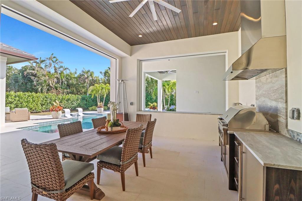 MOORINGS - Residential