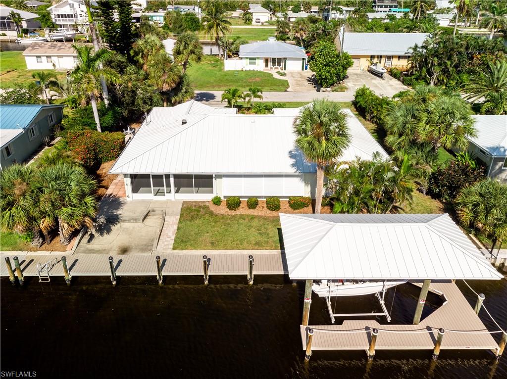 KNIGHTS BOKEELIA ISLE - Residential