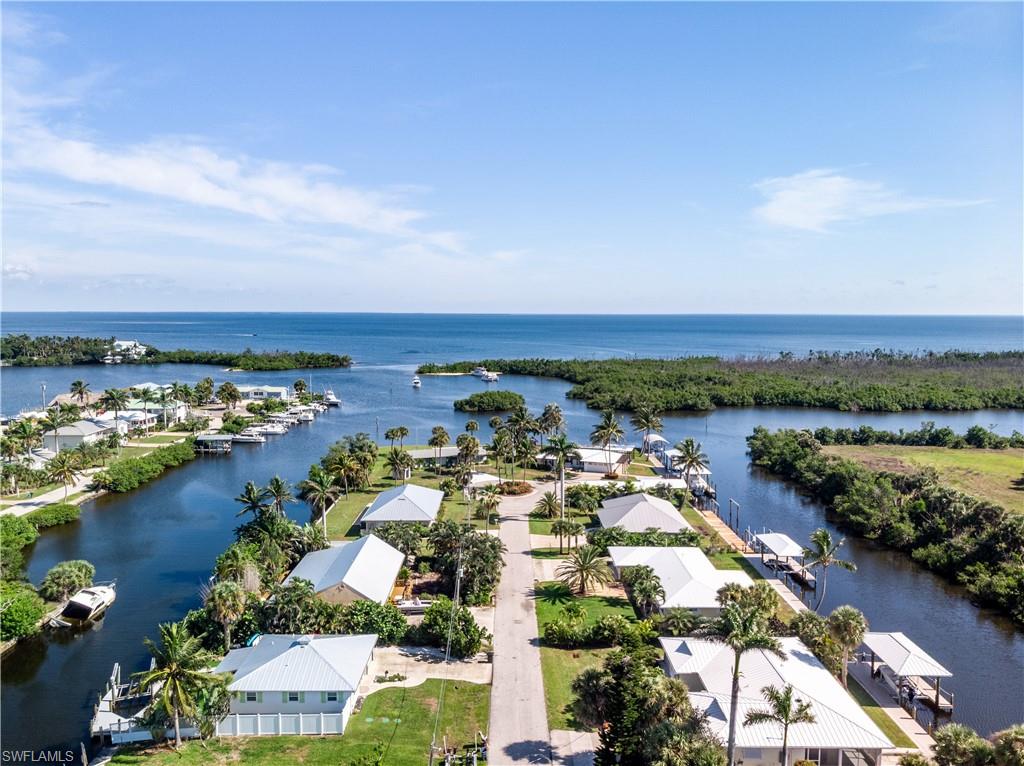KNIGHTS BOKEELIA ISLE - Residential