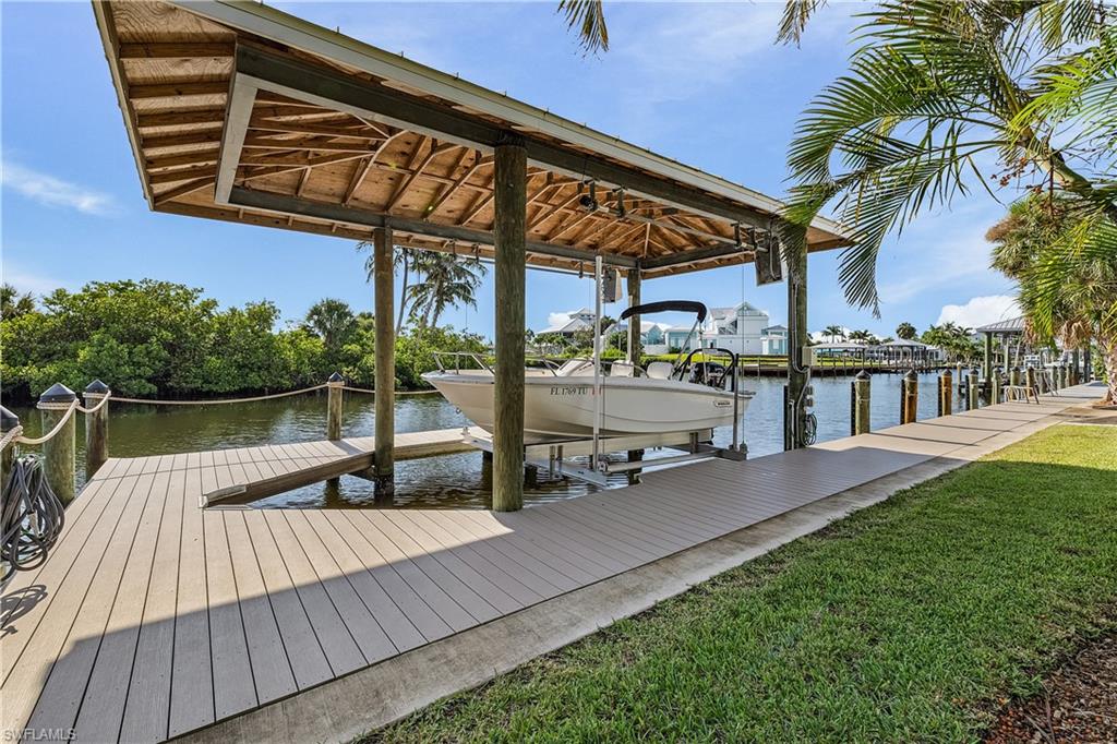 KNIGHTS BOKEELIA ISLE - Residential