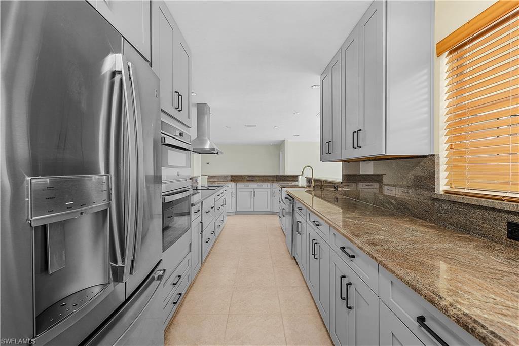 KNIGHTS BOKEELIA ISLE - Residential