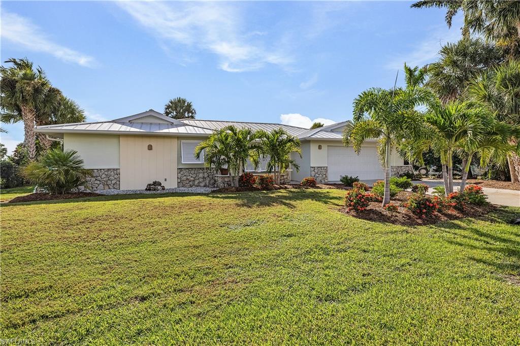 KNIGHTS BOKEELIA ISLE - Residential