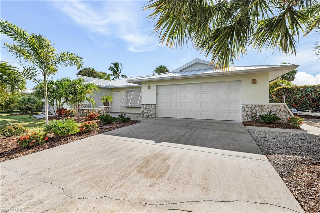 KNIGHTS BOKEELIA ISLE - Residential