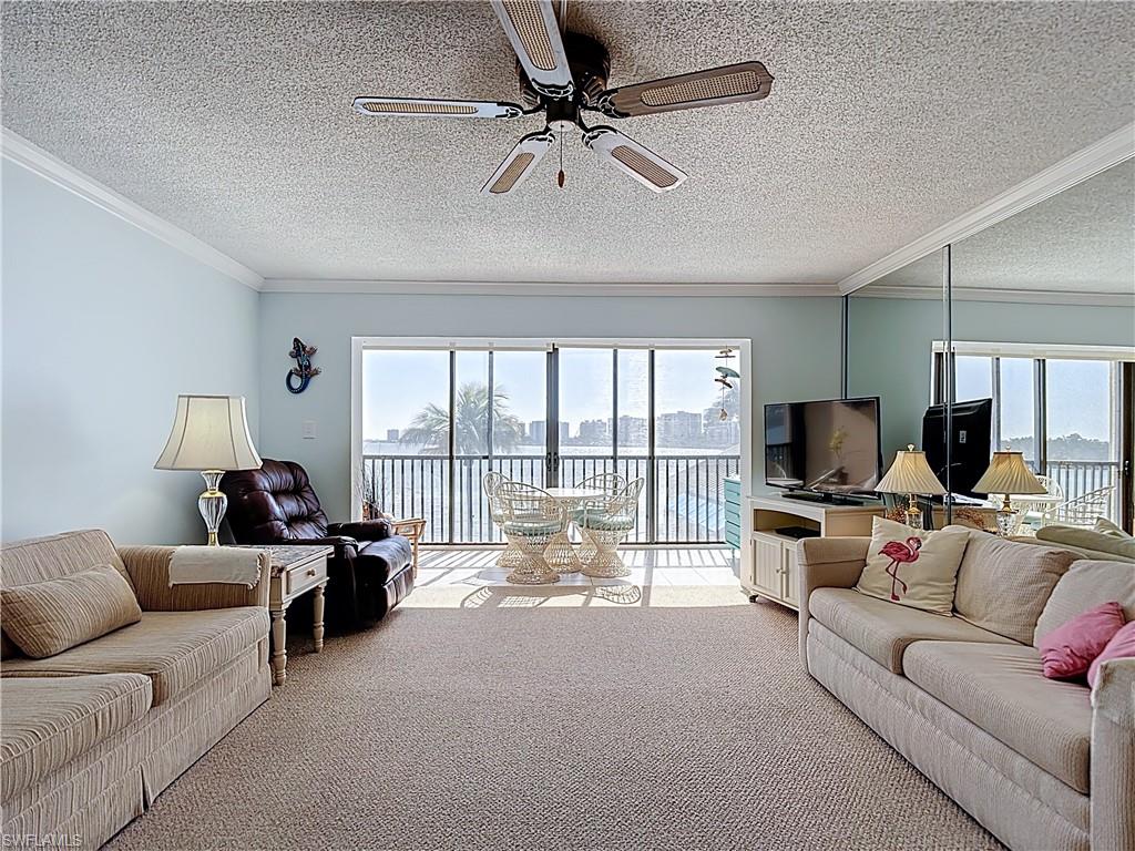 WINDWARD POINT CONDO - Residential