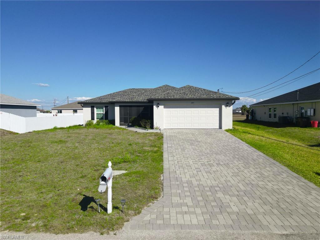 CAPE CORAL - Residential