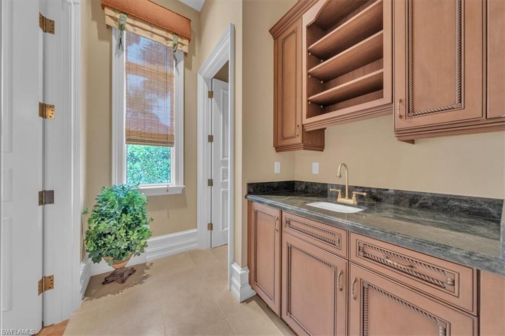 ISLE ROYALE - Residential