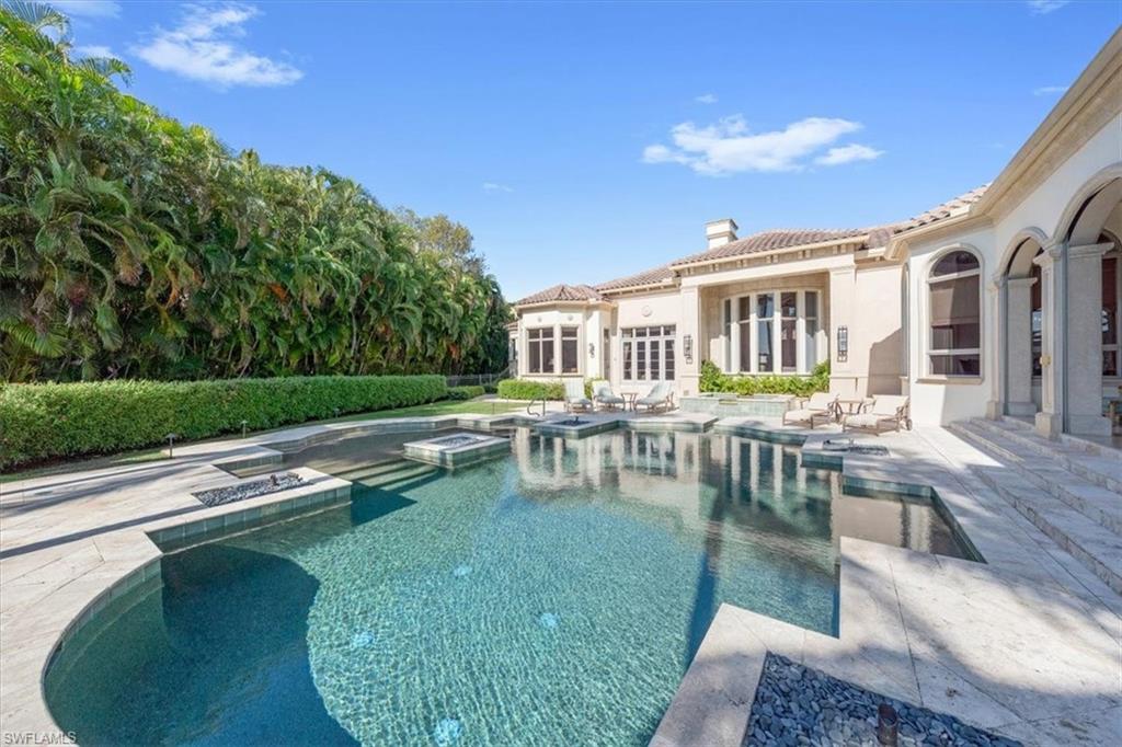 ISLE ROYALE - Residential