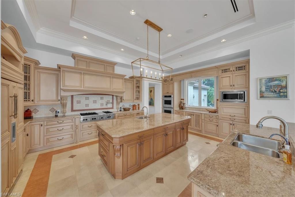 ISLE ROYALE - Residential