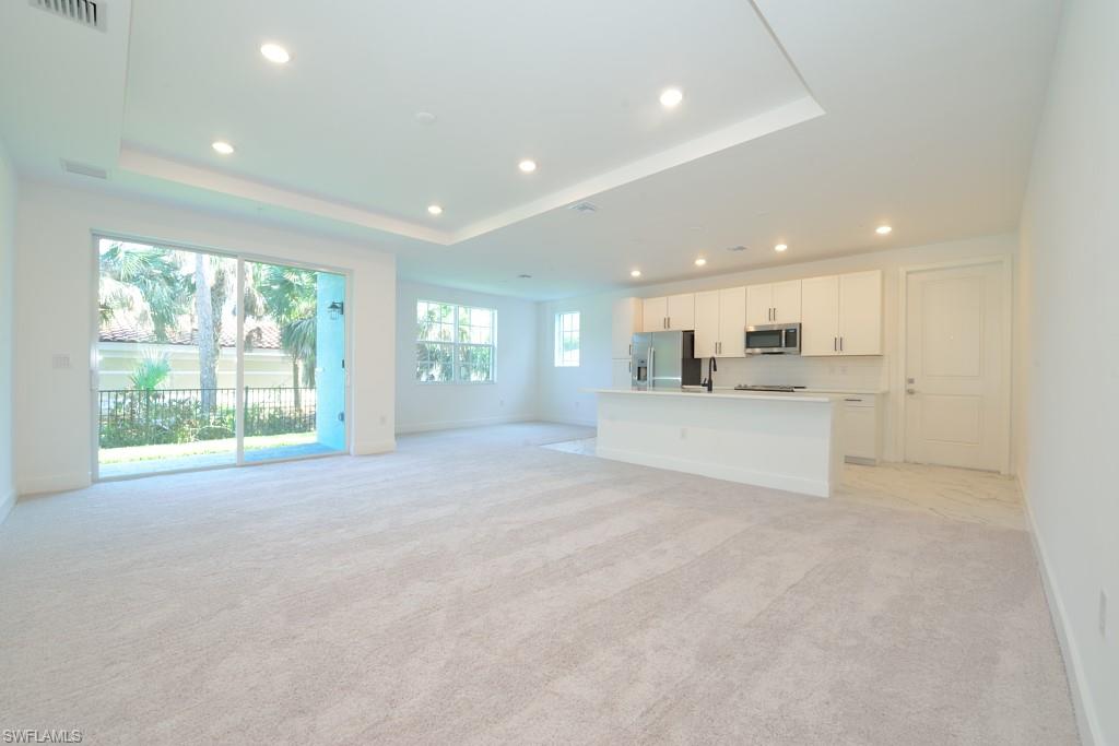 VILLA MAR BONITA BEACH - Residential