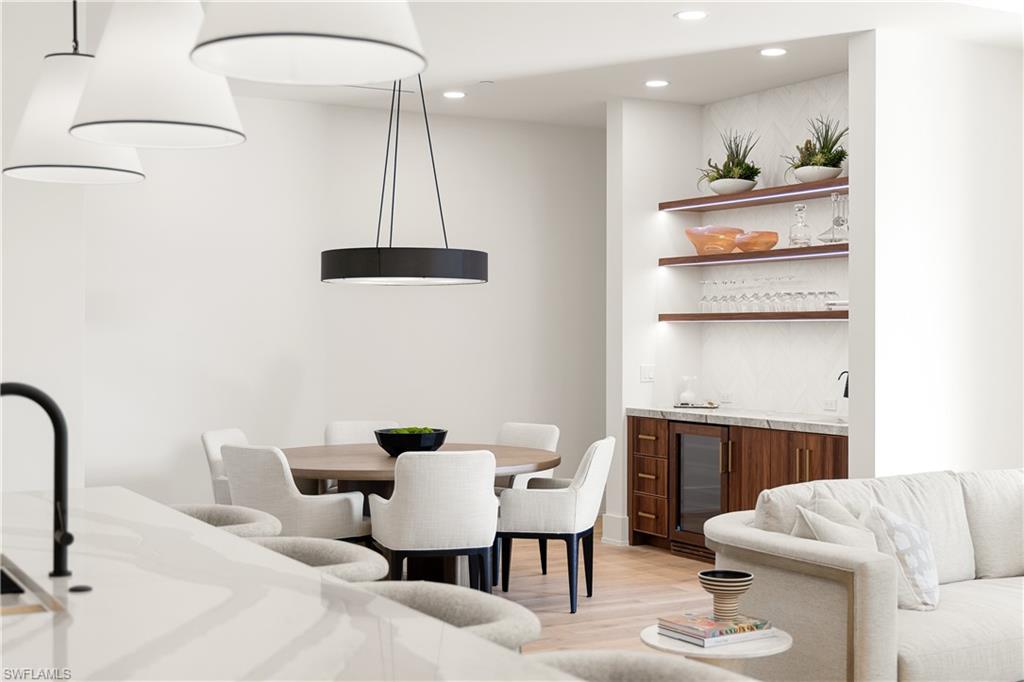 STELLA NAPLES - Residential