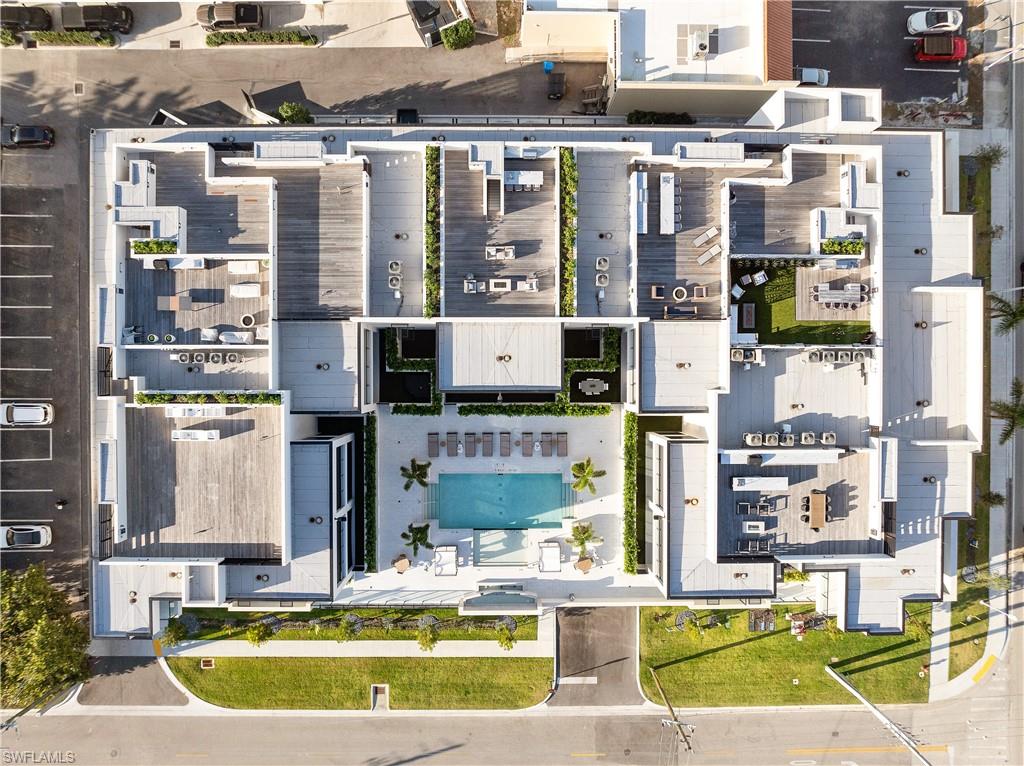 STELLA NAPLES - Residential